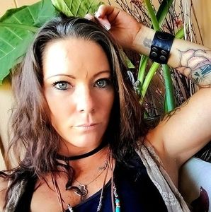 Meet your Posher, Renea